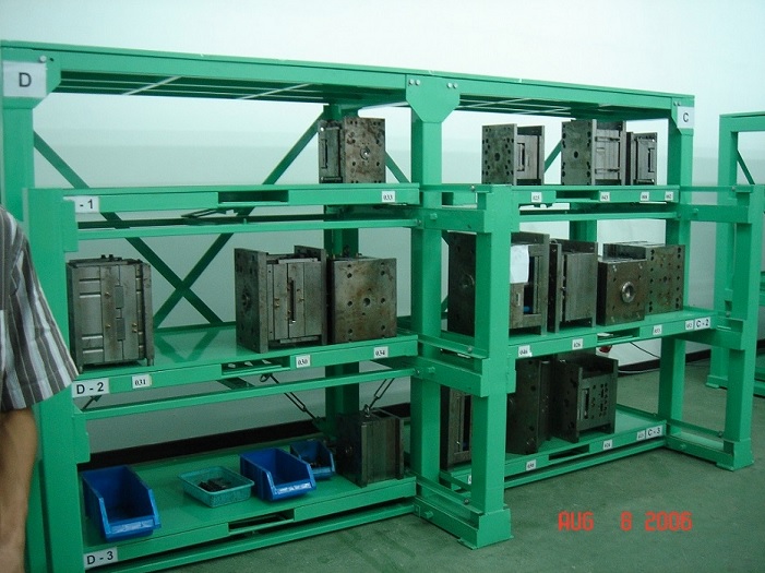 Kệ để khuôn