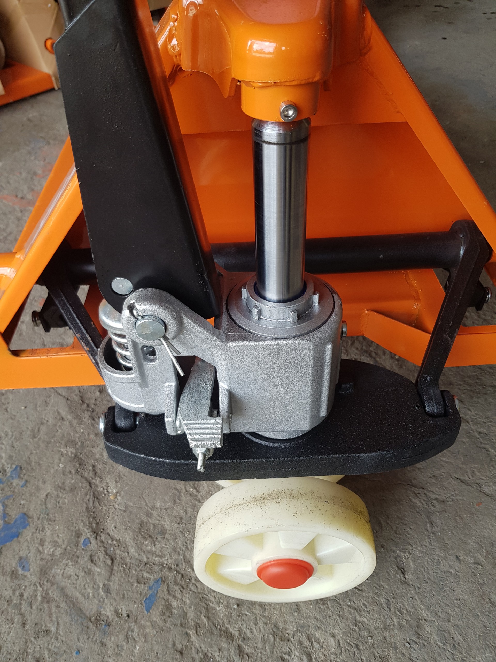 Xe nâng tay thấp Sagolifter