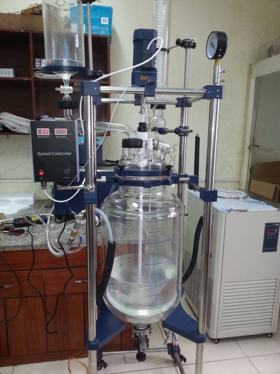 Thiết bị phản ứng thủy tinh 100 lít