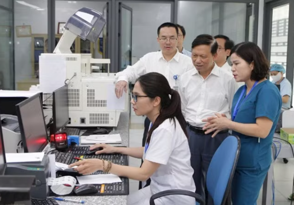 Xây dựng nền tảng bệnh viện thông minh từ chuyển đổi số y tế