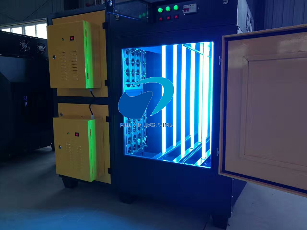 Máy UV công nghiệp- xử lý thải VOC