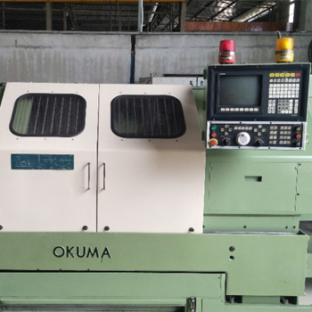 Máy tiện Okuma LB15 CNC