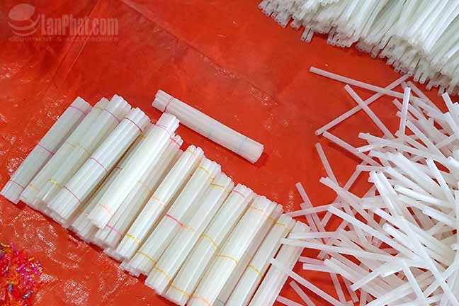 Lõi nhựa cuộn màng nilon, giấy, phim D8, D19, D30, D32, D76 (mm)