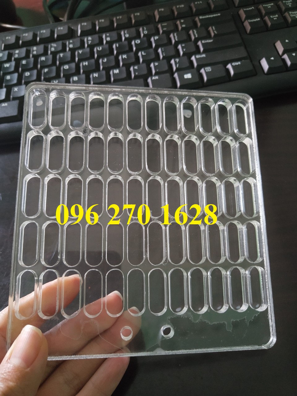 Khay đếm viên thuốc 60 viên, vỉ đếm viên nhộng