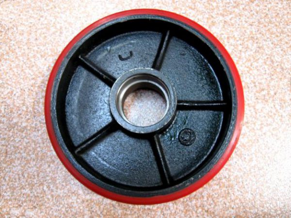Bánh gang Φ200 nắp bi 205