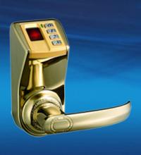 Công ty cổ phần đầu tư và phát triển công nghệ Phú Hưng