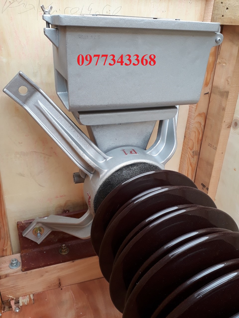 Máy biến điện áp  TU-TI  LVB-110W3