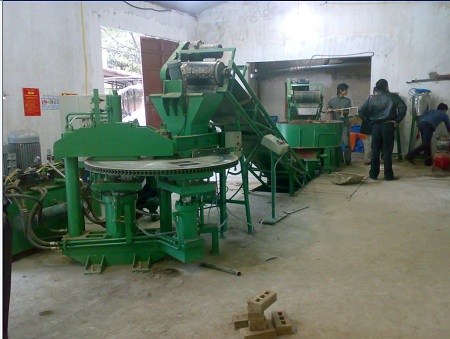 Xí nghiệp cơ khí Long Quân