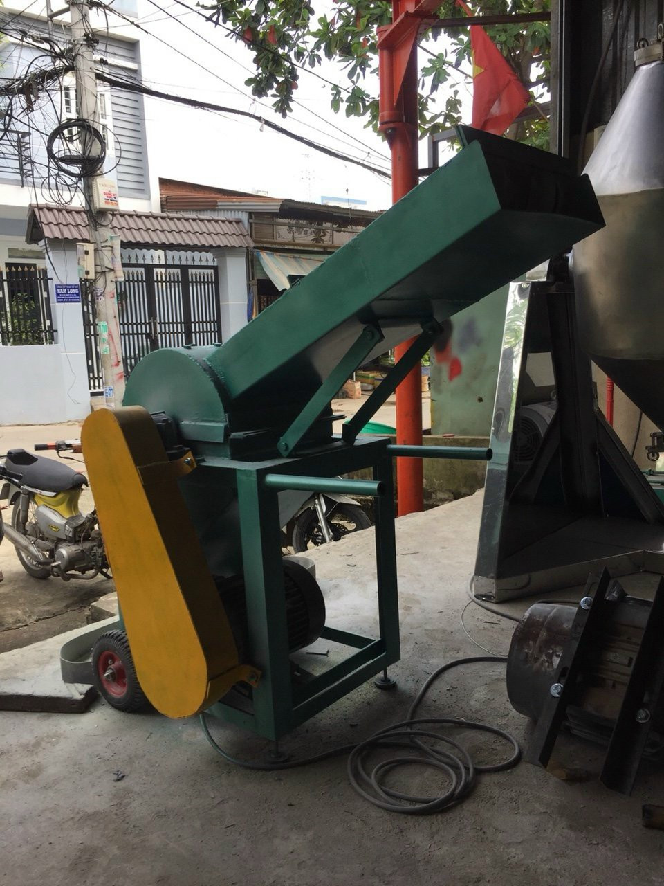 Máy nghiền thủy tinh
