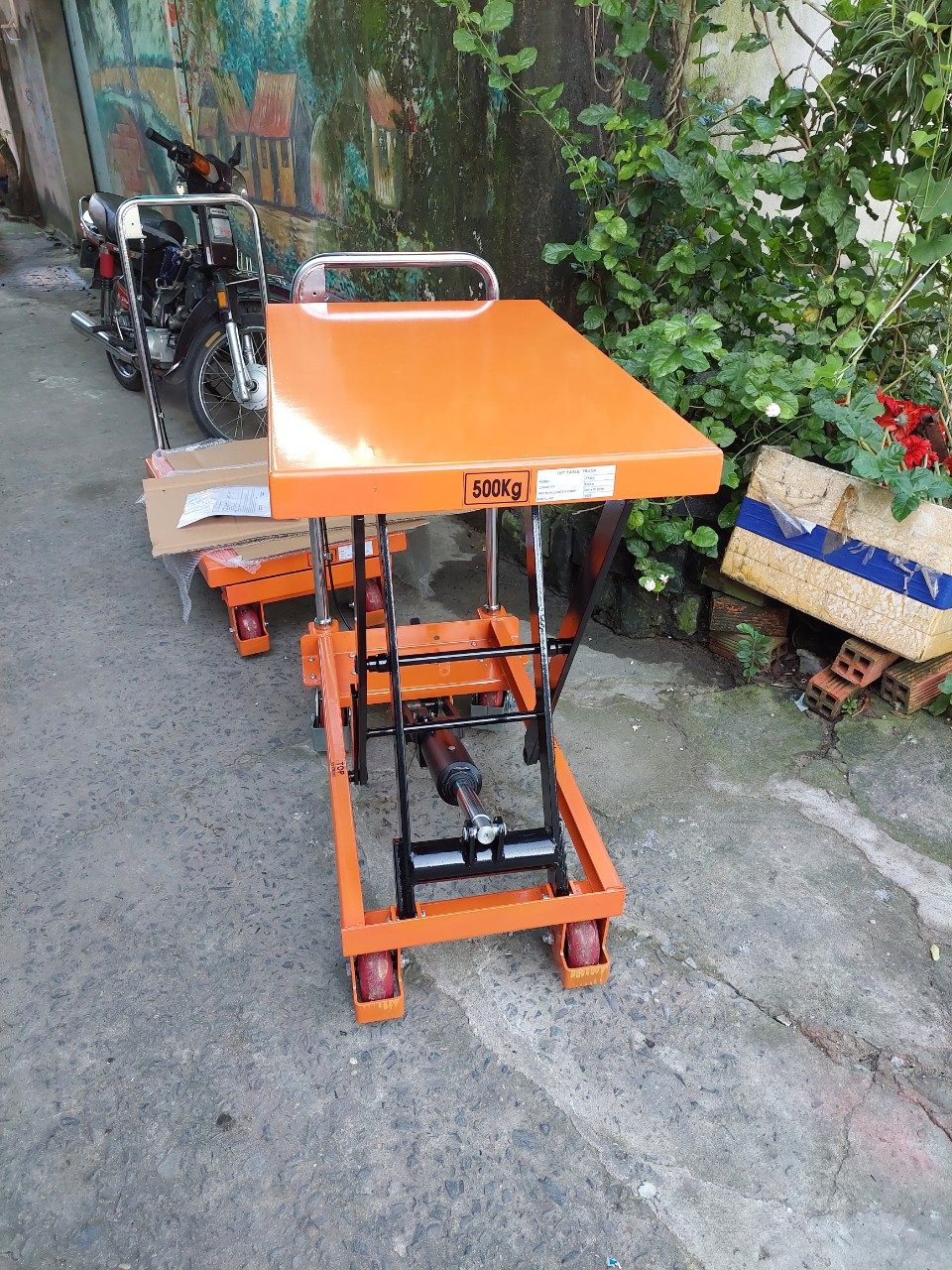 Xe nâng mặt bàn model WP500 500kg