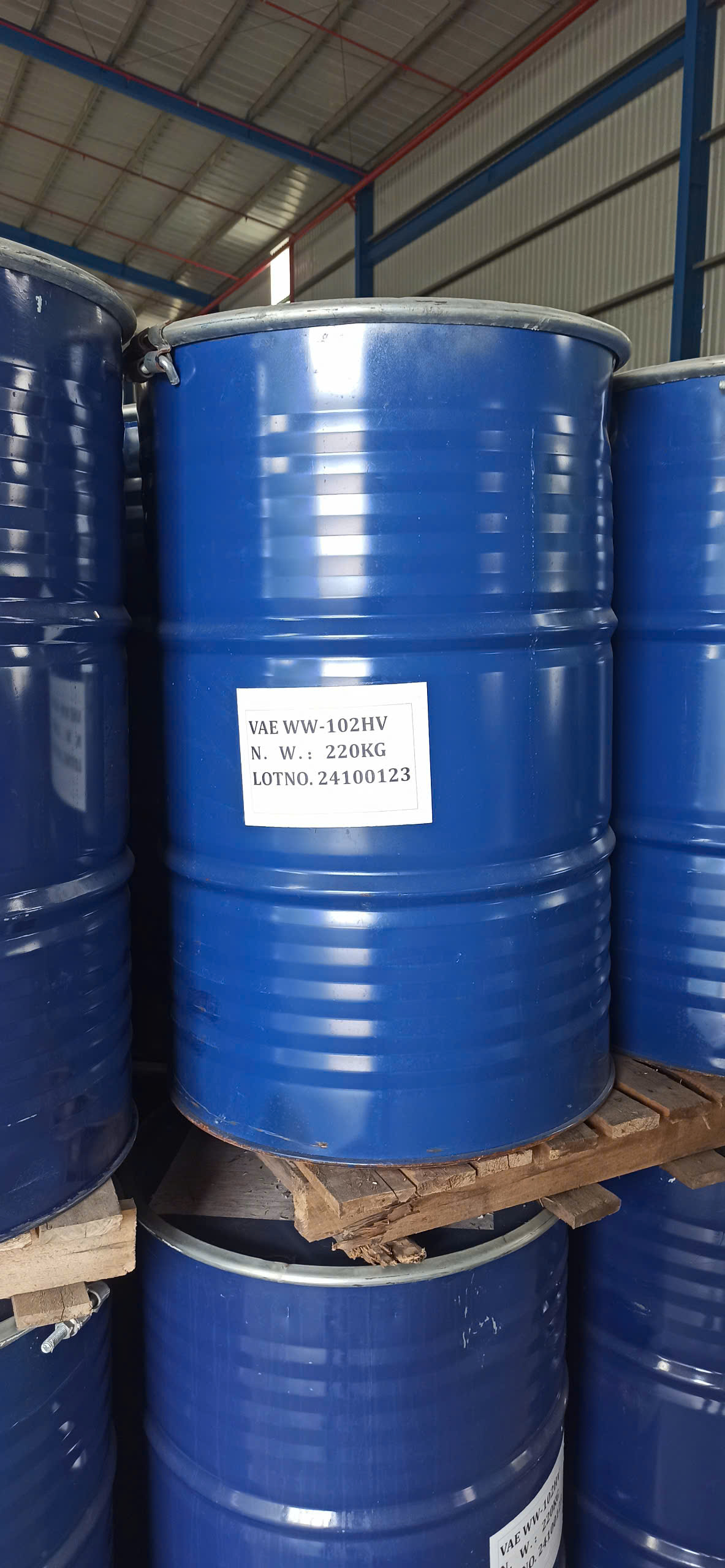Keo VAE chuyên dụng- VINYL ACETATE EMULSION- VAE 102, 103 Ứng dụng trong Keo, Sơn, Mực in, Cán Màng