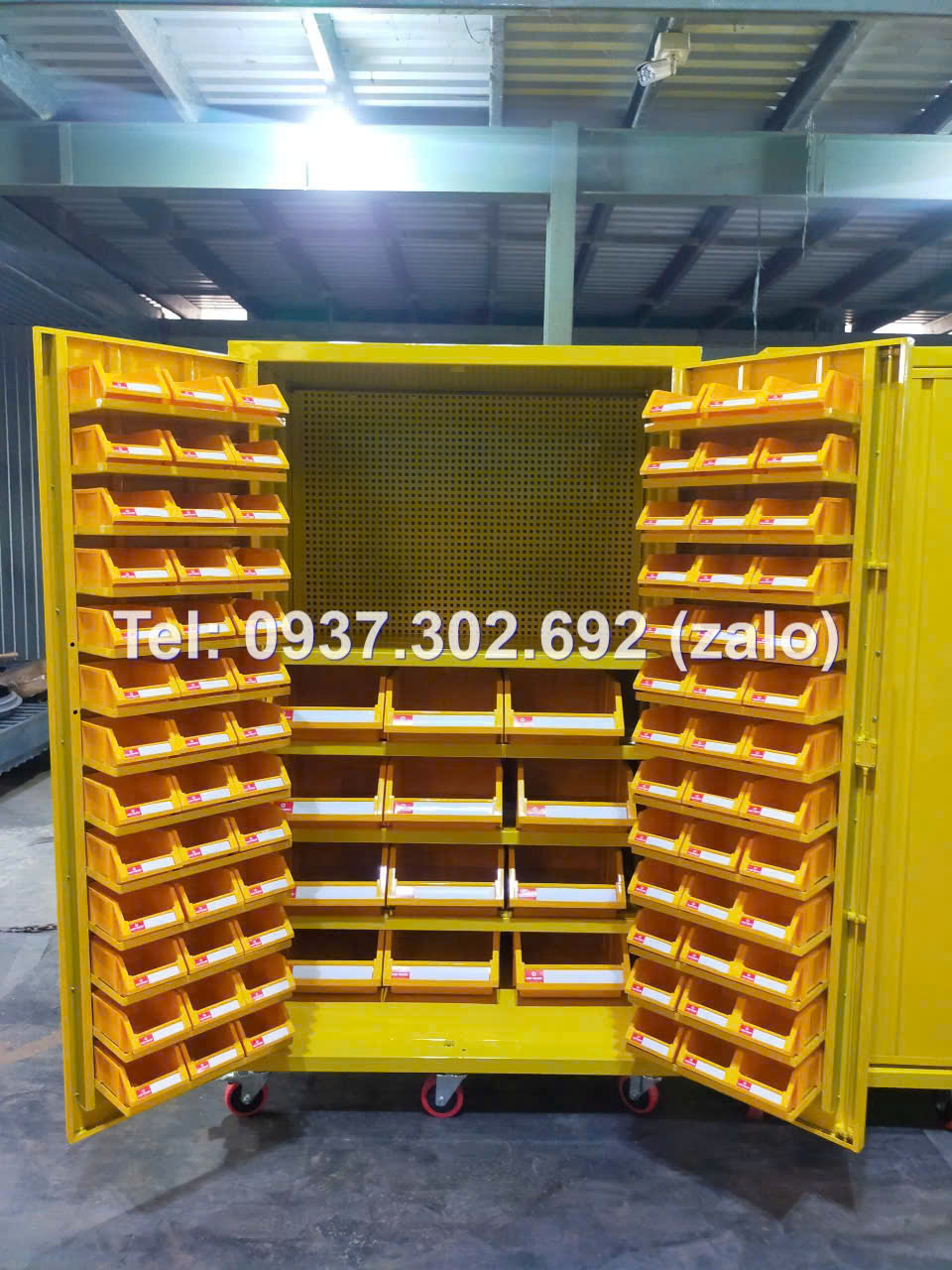 Tủ dụng cụ cơ khí VT-T22