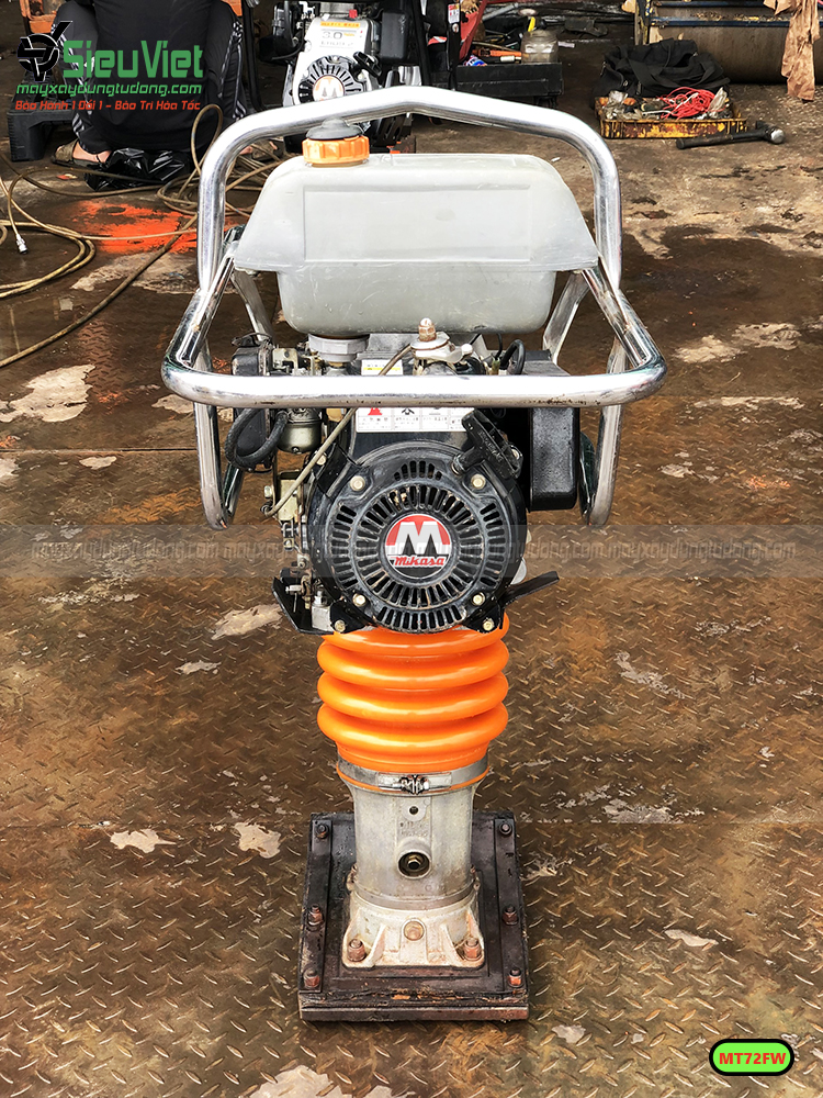Máy đầm cóc Mikasa MT72FW (động cơ xăng)