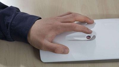 Máy đo đường huyết sử dụng tia laser