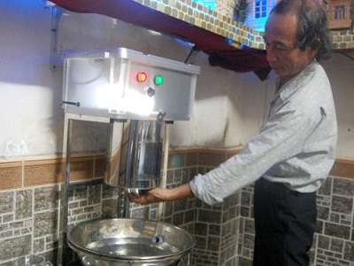 Máy rửa ly 