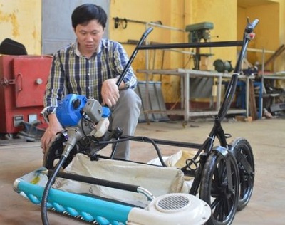 Nghiên cứu, sáng chế máy thu hoạch rau má chạy bằng động cơ xăng