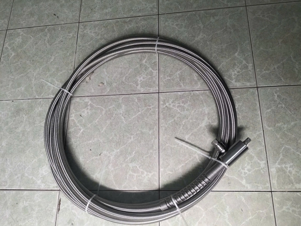 Cáp chuyên dụng vệ sinh ống lửa lò hơi có trợ lực