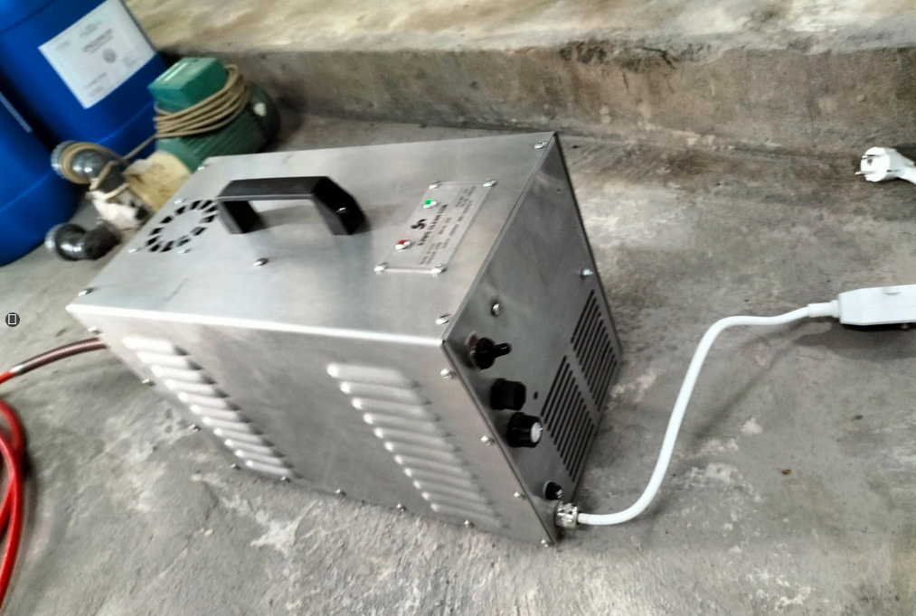 Máy vệ sinh bình ngưng chiller DC400