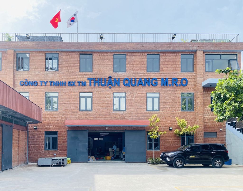 Công ty TNHH sản xuất thương mại Thuận Quang MRO