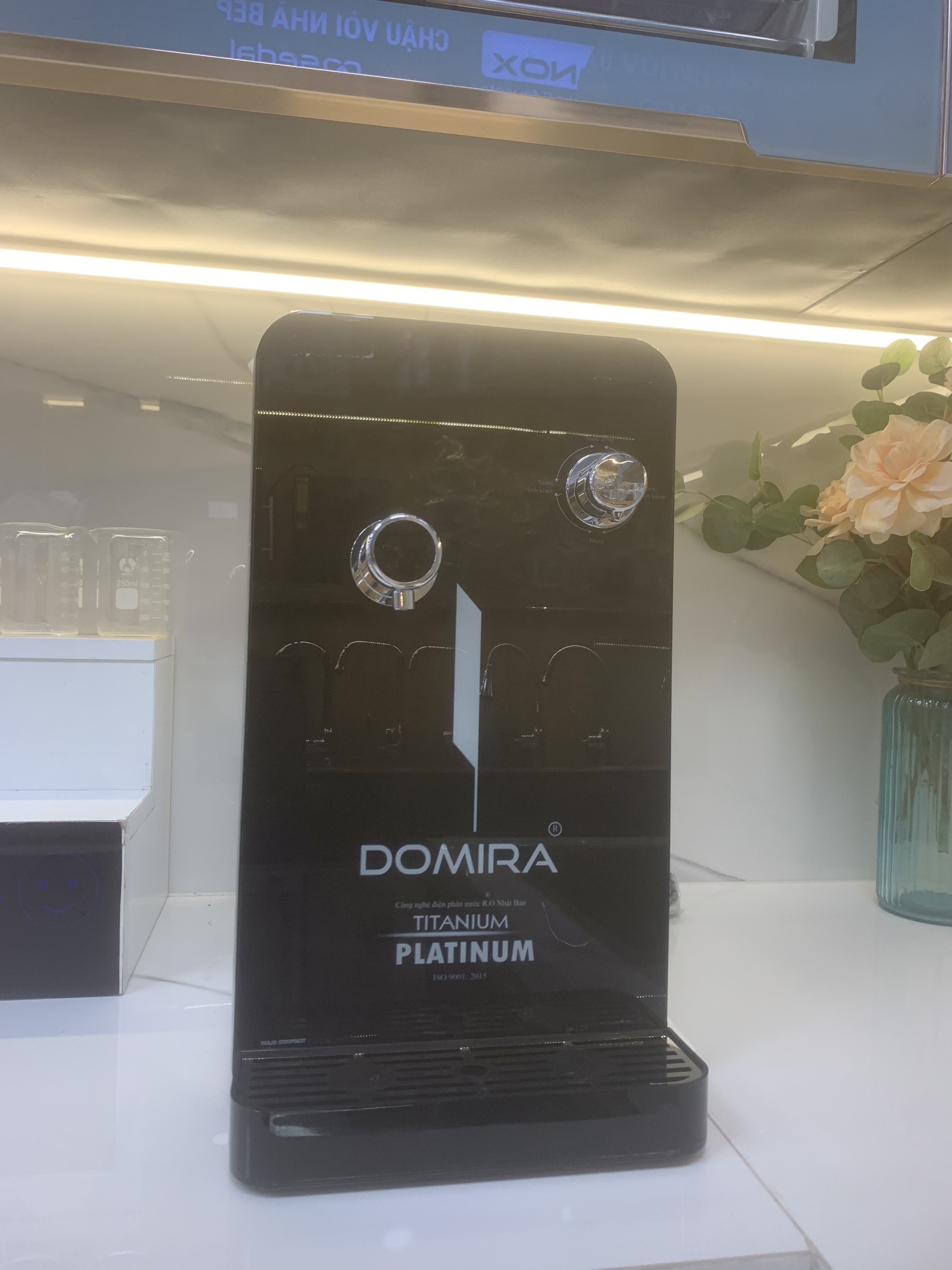 Máy lọc nước Domira DS-T25 ion kiềm để bàn (RO+kiềm+nước nóng)