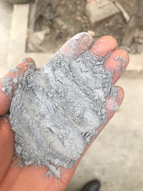 Công ty cổ phần khai thác khoáng sản Mạnh Hùng