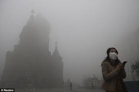 Hệ thống hút sương khói do ô nhiễm không khí