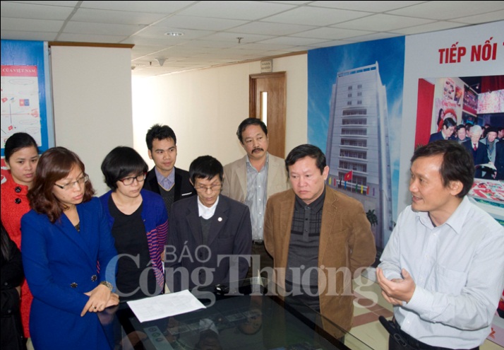 Chế tạo thành công hệ thống cảm ứng bề mặt đa điểm chạm