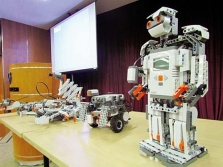 Phát động cuộc thi tin học “Chơi vui robot - Học tốt Pascal”