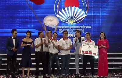 Đại học Lạc Hồng (Đồng Nai) bảo vệ thành công ngôi vô địch Robocon