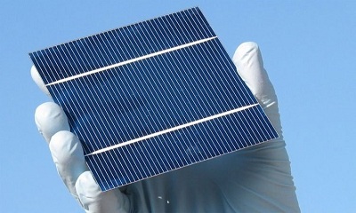 Gấp đôi hiệu suất pin mặt trời bằng vật liệu tinh thể mới