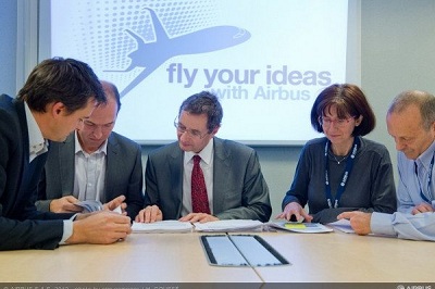 Khởi động cuộc thi Fly Your Ideas (Chắp cánh ý tưởng - FYI) lần thứ 5