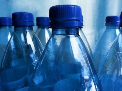 Phát hiện loài vi khuẩn có khả năng ăn nhựa polyethylene terephthalate (PET)