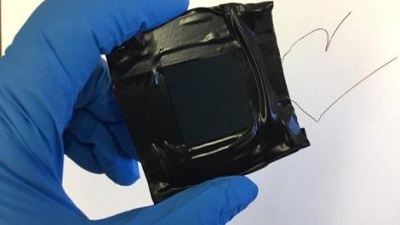 Pin mặt trời perovskite giá rẻ và dễ sử dụng