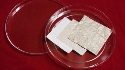 Vải nhựa mới có thể giúp tiết kiệm tiền điều hòa không khí cho người mặc